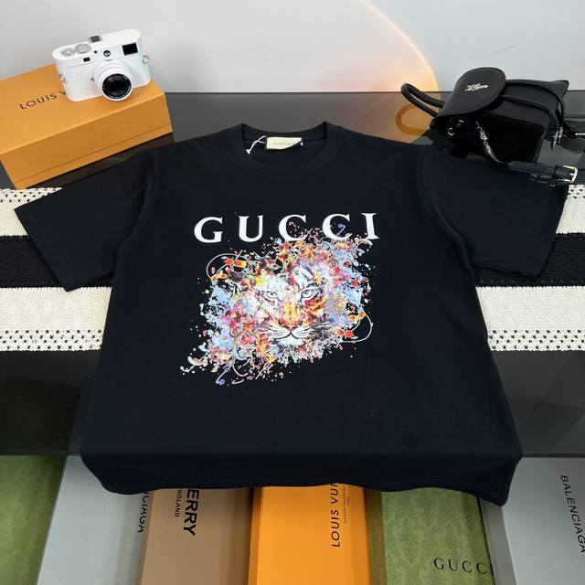 Gucci 古驰 23Ss夏季涂鸦虎头logo印花短袖t恤情侣款 - 热度款tee 潮男潮女必备单品 可随意穿搭 对色对位直喷工艺 图案呈现出来立体感效果非常棒